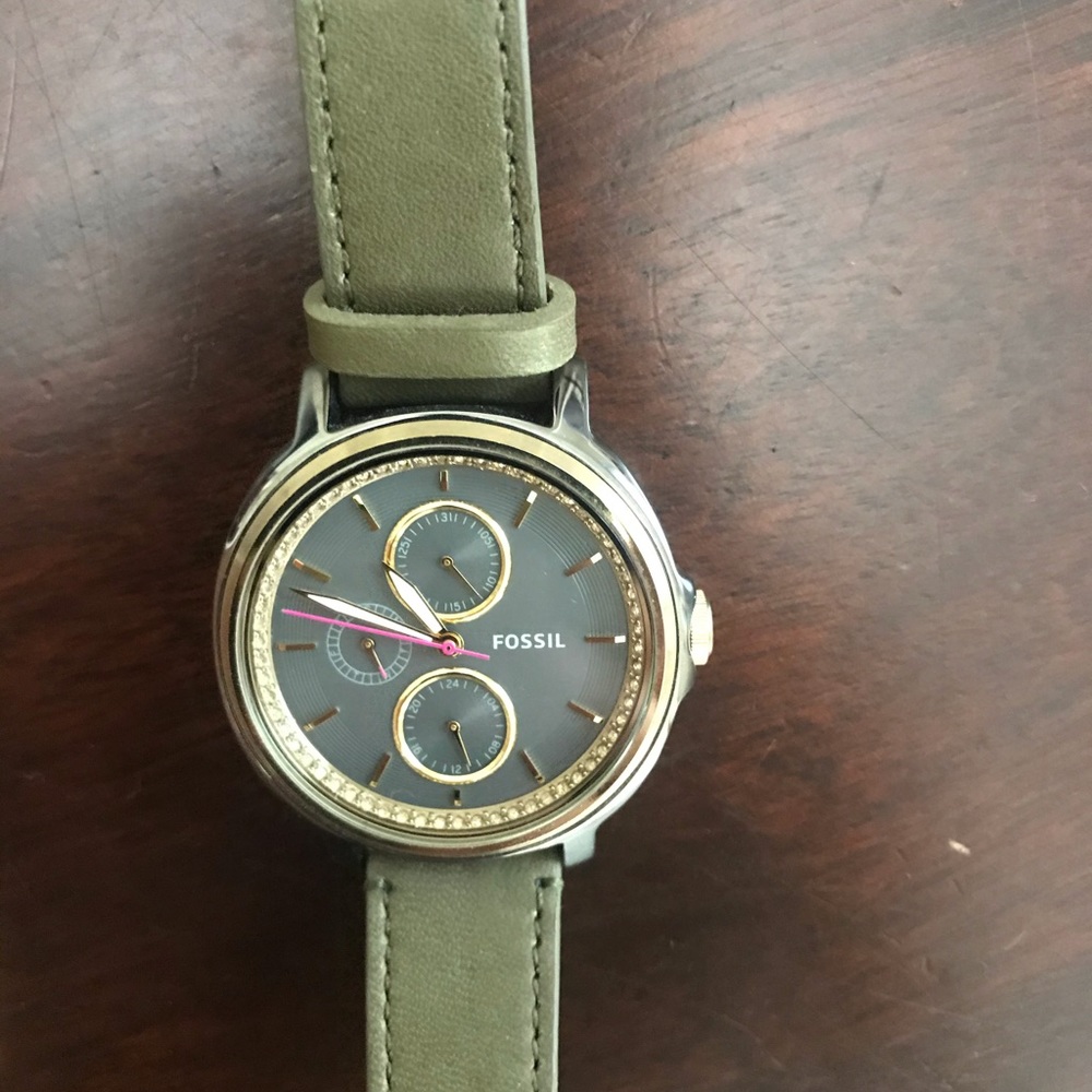 Fossil watch